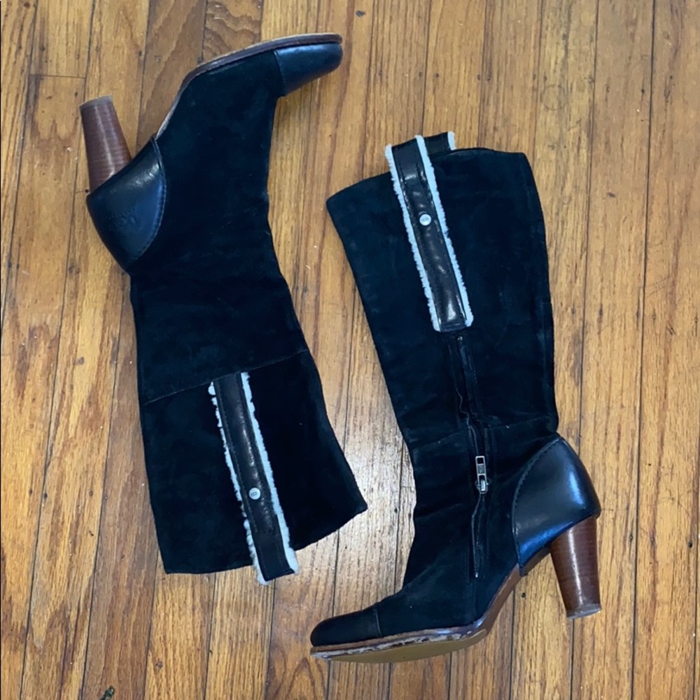 Black suede /leather Ugg boots with heel